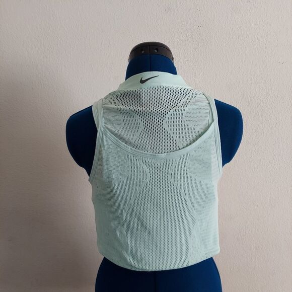 Nike City Ready Slim Fit Seamless Mesh Tank Top Turquoise Small - Picture 4 of 7